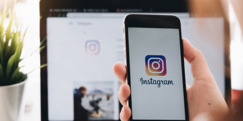 instagram-business-800x400-crop-66-48.jpg